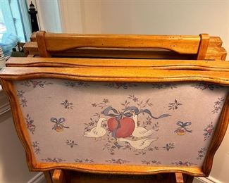 Set of 4 Vintage TV Trays