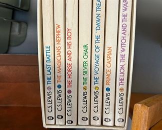 C.S. Lewis THE CHRONICLES OF NARNIA COMPLETE Box Set 1970 - Books 1-7