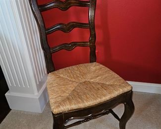 Hickory Mfg Dining Room Set!