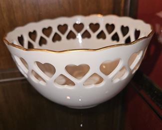 Lenox Heart Bowl Ivory Porcelain w/gold trim!