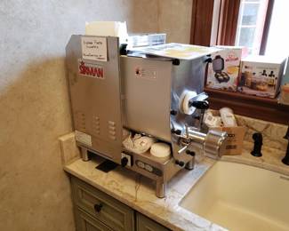 Sirman Pasta Concerto retaurant capacity pasta maker w/ bronze dies