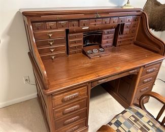 Antique Roll Top S Curve Desk w/Fitted Interior & Inkwells