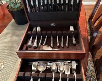 Set of Gorham sterling silver flatware in the Buttercup pattern