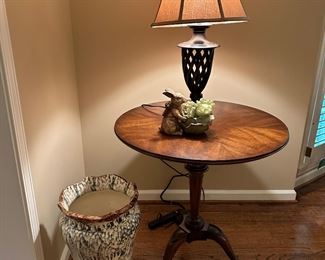 Vintage Heritage Furniture tripod table