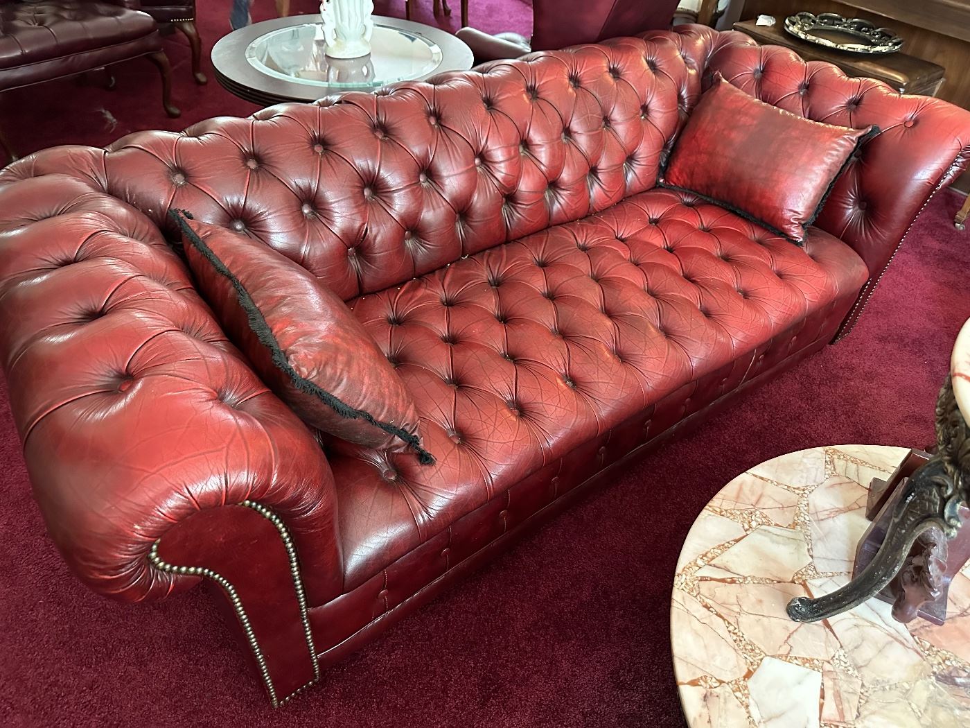 Top Hat Estate Sales in San Antonio, TX