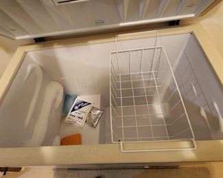 Kelvinator Chest Freezer