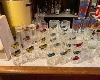 VINTAGE GLASSES WITH VINTAGE CARS ON THEM. 