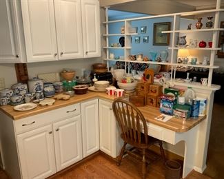 THE KITCHEN IS PACKED WITH GREAT COOKWARE