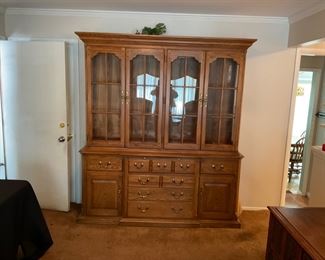 VERY LARGE OAK BREAKFRONT. 