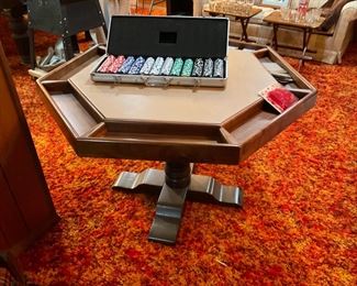 POKER TABLE