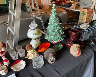 VINTAGE  CERAMIC TREE