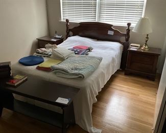 FULL SIZE BED