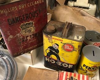 Vintage tins 