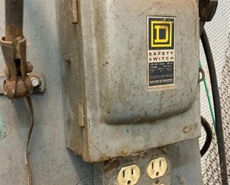 Pilgrim vertical mill