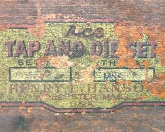 Vintage Ace Tap and Die Set