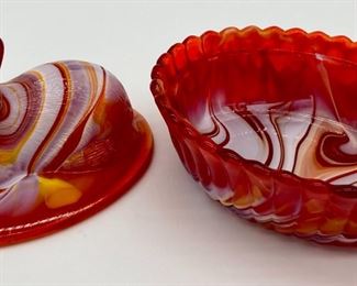 Vintage Westmoreland cat on vertical ribbed base ruby slag glass