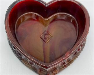 Vintage Boyd slag glass heart shaped trinket box