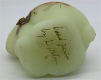 Vintage Fenton custard uranium rabbit signed L. Watson