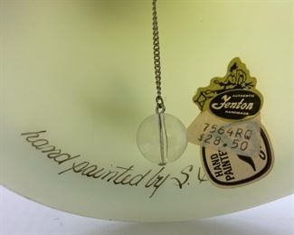 Vintage Fenton custard uranium glass bell 1983 Mother's Day signed Susan Bryan