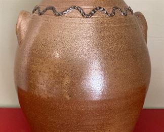 Jugtown Pamela Owens crock with lid