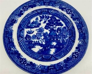 Vintage Blue Willow (made in England)