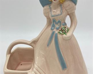 Vintage Hull #954 "Girl with Basket"