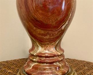 Marbled alabaster table lamp