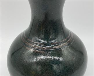 2005 Jugtown Ware signed pottery vase