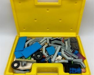 Vintage Fisher Price Construx building kit