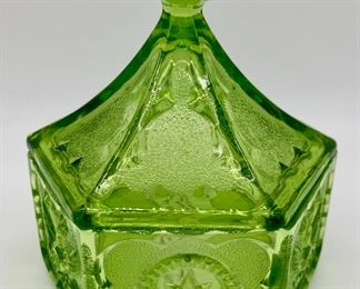 Vintage Indiana Tiara Glass Colonial Eagle and Star hexagon lidded candy dish