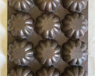 Vintage cast iron muffin pan