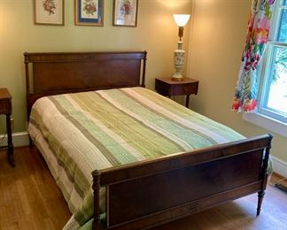 Vintage Northern Furniture Company headboard/footboard/bed frame
