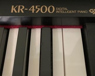 Roland KR-4500 digital piano