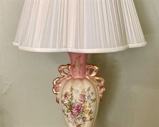 Vintage floral porcelain table lamp
