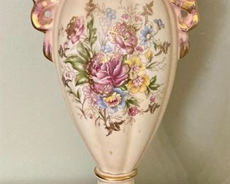 Vintage floral porcelain table lamp