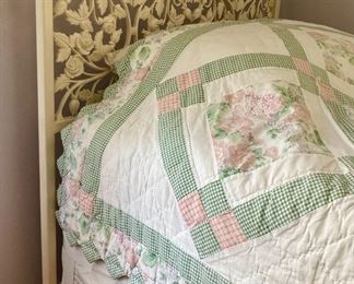 Vintage metal floral headboard (no mattress/box spring/frame)