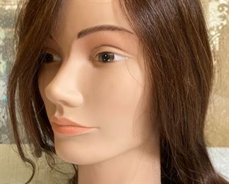 1989 Pivot Point International Viola salon mannequin head