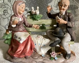 Assorted vintage figurines