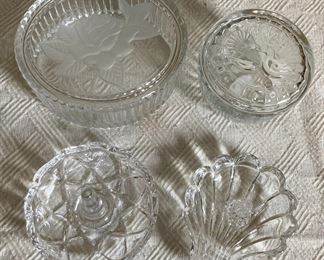 Assorted glass jewelry holders