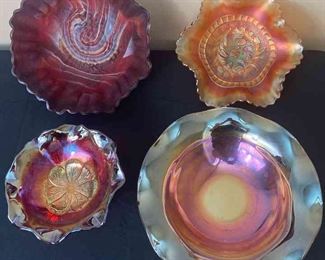 Carnival Glass Bowls Set Of 4 