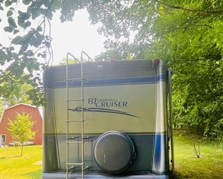 Auction coming soon! www.kellies.shop