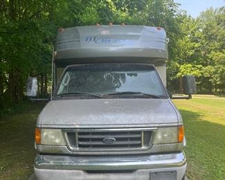 2004 Gulf Stream, details coming soon. This will be cleaned up and ready for auction soon!