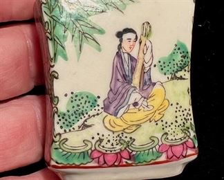 CHINESE SNUFF BOTTLES OLD AMAZING SIGNED FAMILLE ROSE CINNABAR