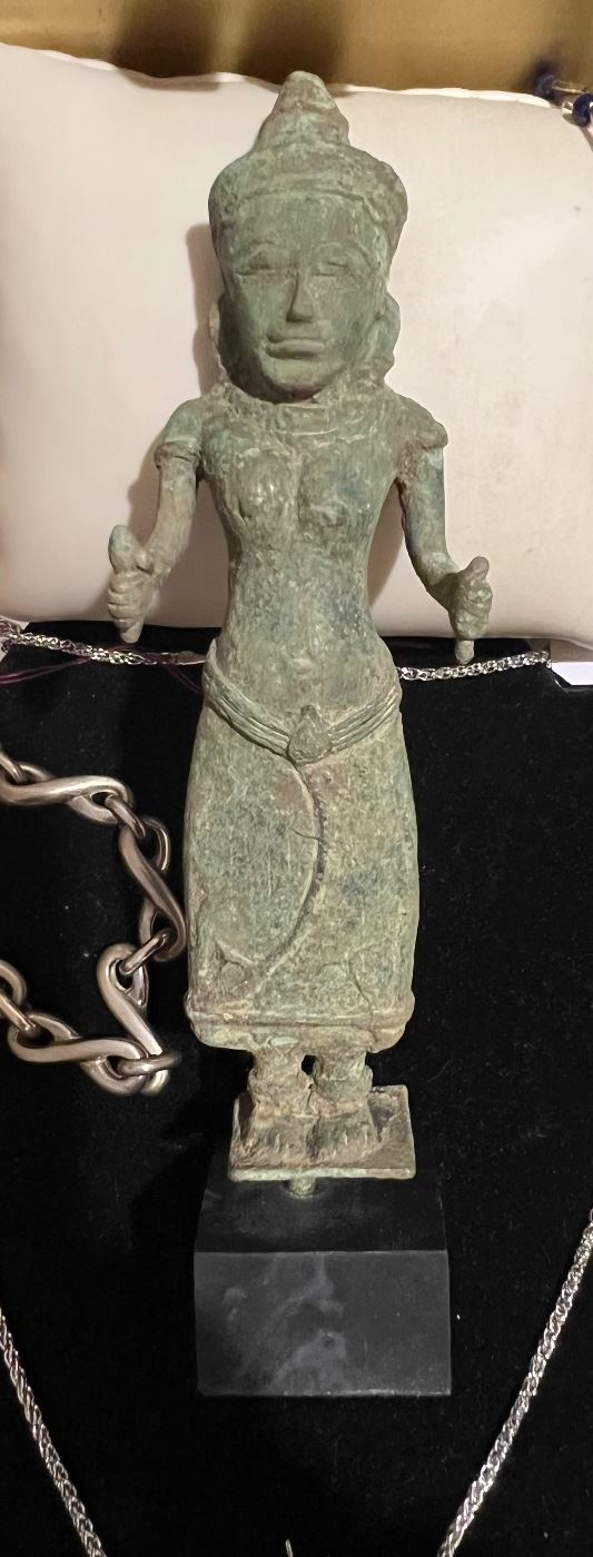 KHMER (Goddess) Bronze UMA ANGKOR WAT Style, Cambodia. COMES with COA 12th & 13th Century A. D.