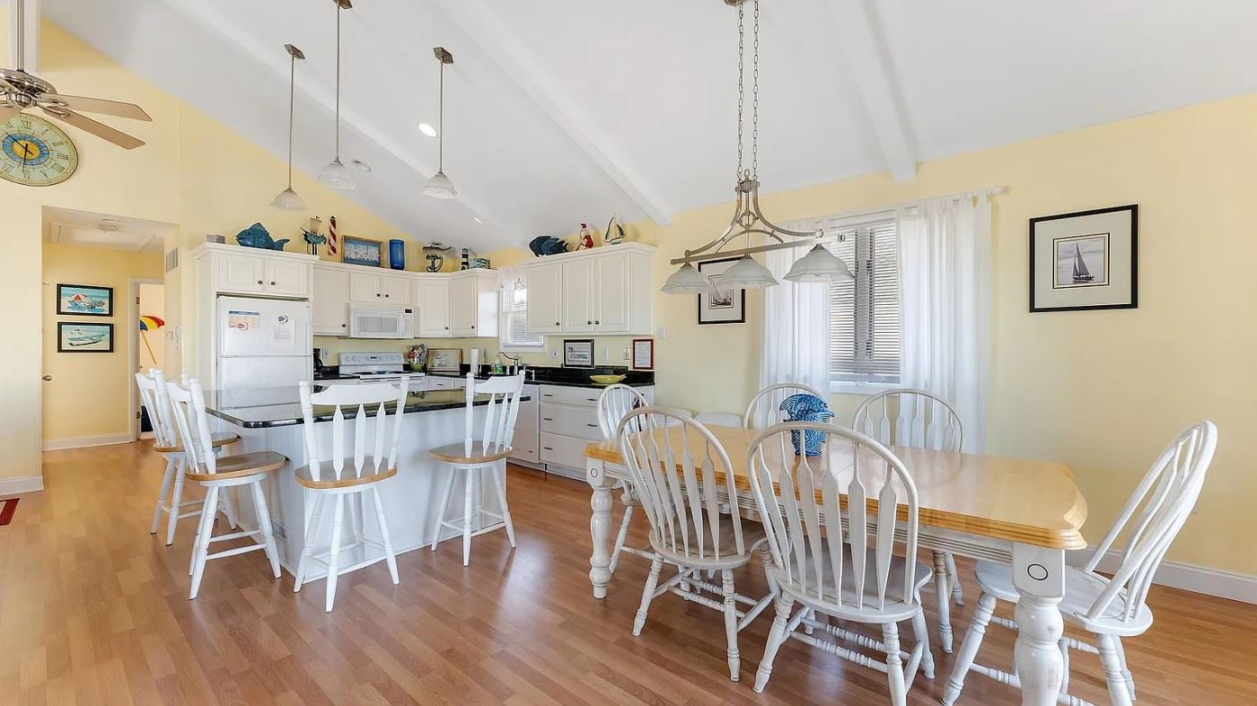 Avalon 34th St. Contents & Demolition Sale starts on 9/8/2023