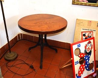 Industrial table great cast iron legs