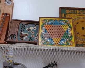 There are a lot of Chinese checker games