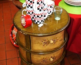 We uncovered this gorgeous vintage piece