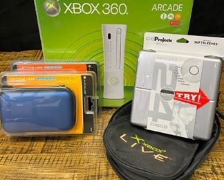 XBOX 360 Arcade With 4 Cases