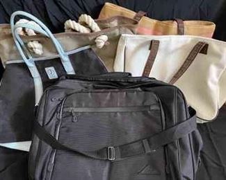 6 Large Well Made CarryOn Luggage Beach Bag